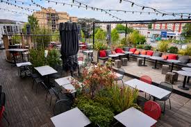 Découvrez les Meilleurs Restaurants en Terrasse à Lyon à Petit Prix