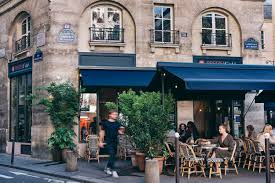 Découvrez la Crêperie de la Rue de Lyon: Une Escapade Gourmande dans la Capitale Gastronomique